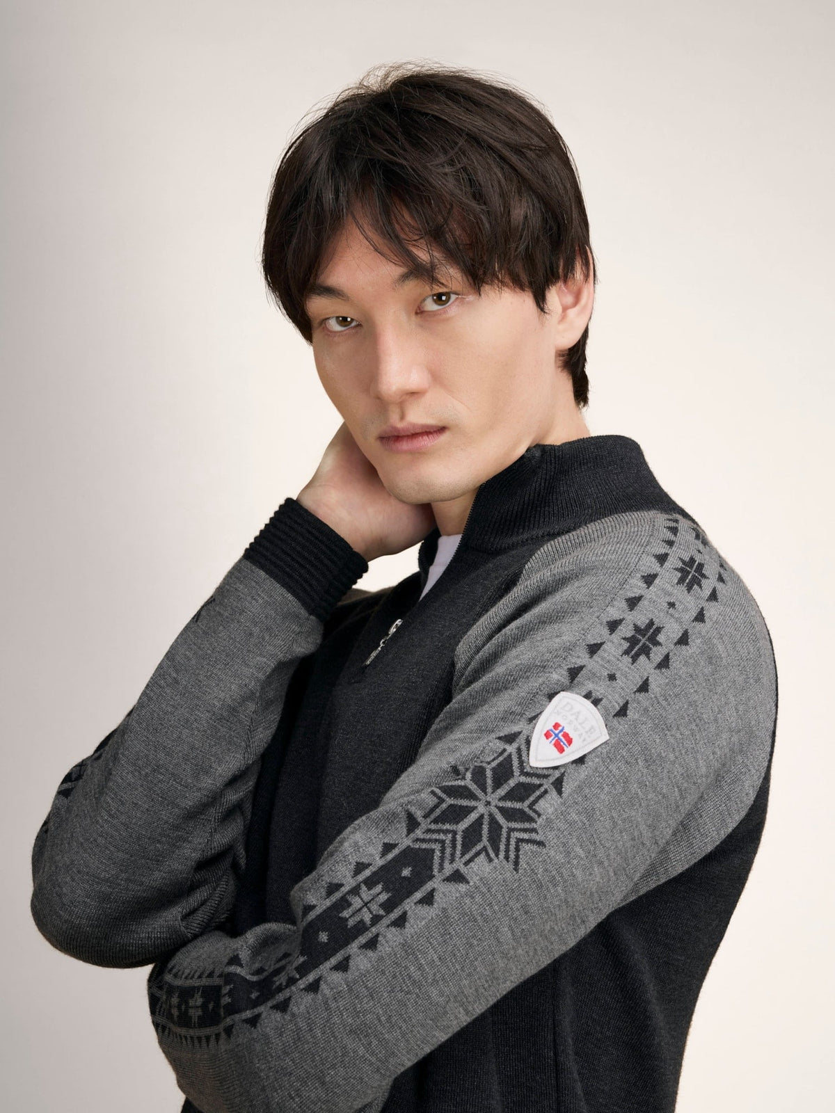 Dale Of Noorwegen GEILO Merino Sweater Heren - Dark Charcoal - Smoke - Mouwdetail