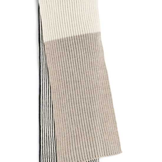 Dale Of Norway SKARSTIND SCARF Black Offwhite Sand Mel One size - PeakStyle