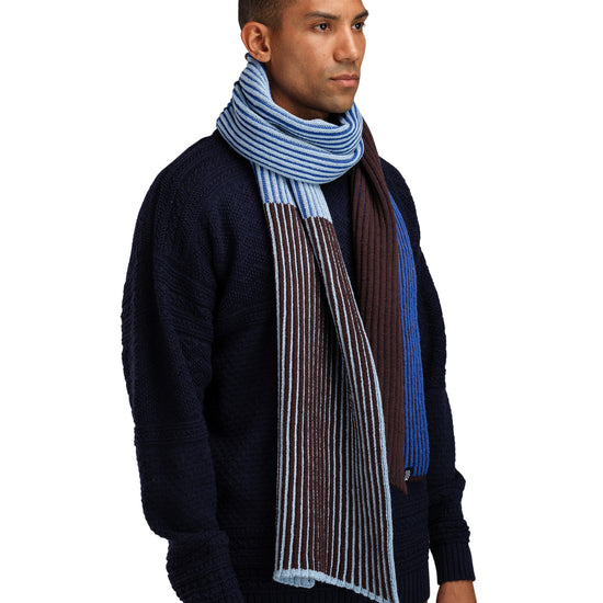Dale Of Norway SKARSTIND SCARF Wine Ultramarine Iceblue One size - PeakStyle