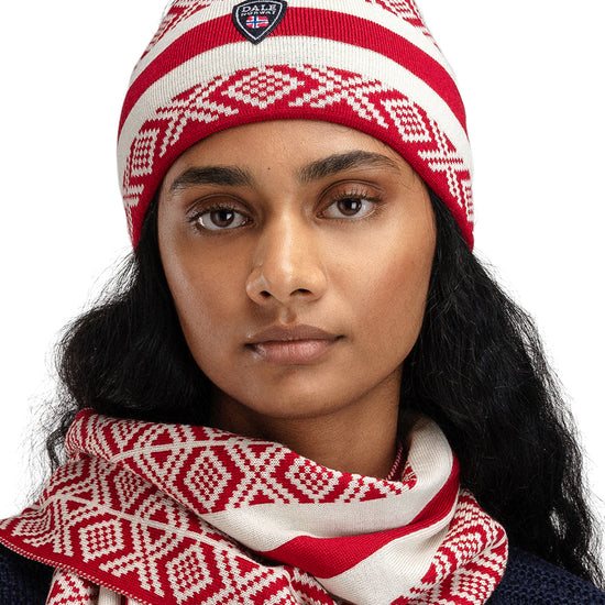 Dale Of Norway KVITEGGA HEADBAND Raspberry Offwhite One size - PeakStyle