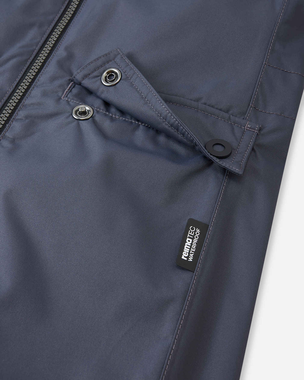 Mono de entretiempo para niños Reima Sevetti ReimaTec Soft Black – Detalles del producto: bolsillos