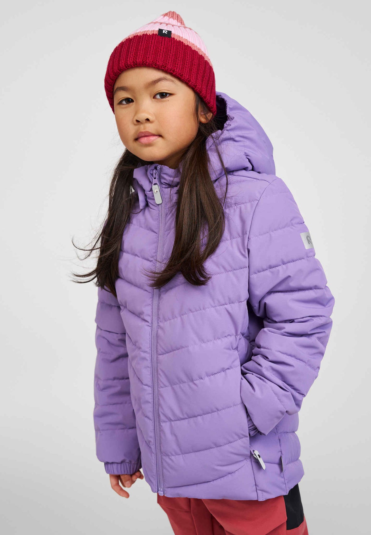 Giacca leggera isolante Reima Uumaja per bambini, colore Misty Violet – Foto in studio 1