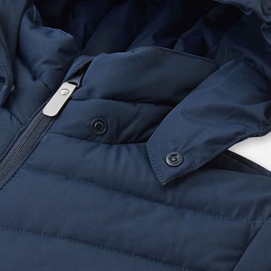 Giacca leggera isolante Reima Uumaja per bambini, blu navy – Dettaglio del tessuto 1