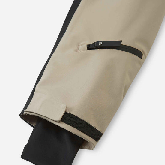 Combinaison de ski Reima Skaulo ReimaTec pour enfants, couleur Earthy Beige – Détail des manches
