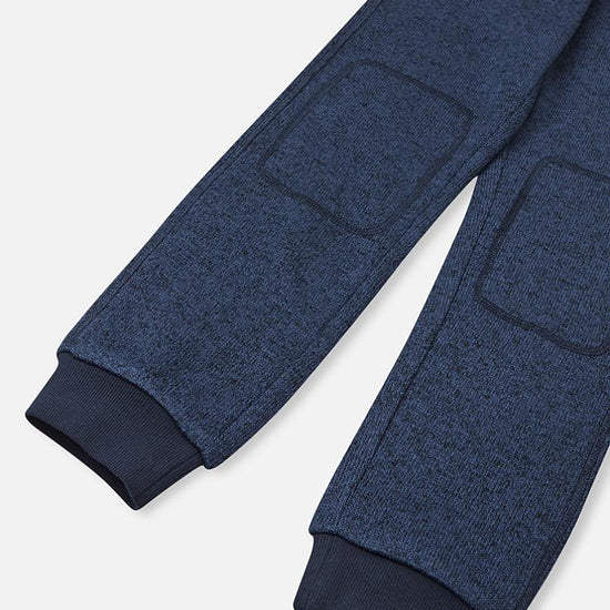 Pantalon en polaire Reima Sangis pour enfants, style jean bleu – Vue détaillée du bas de jambe