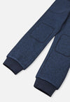 Pantalon en polaire Reima Sangis pour enfants, style jean bleu – Vue détaillée du bas de jambe