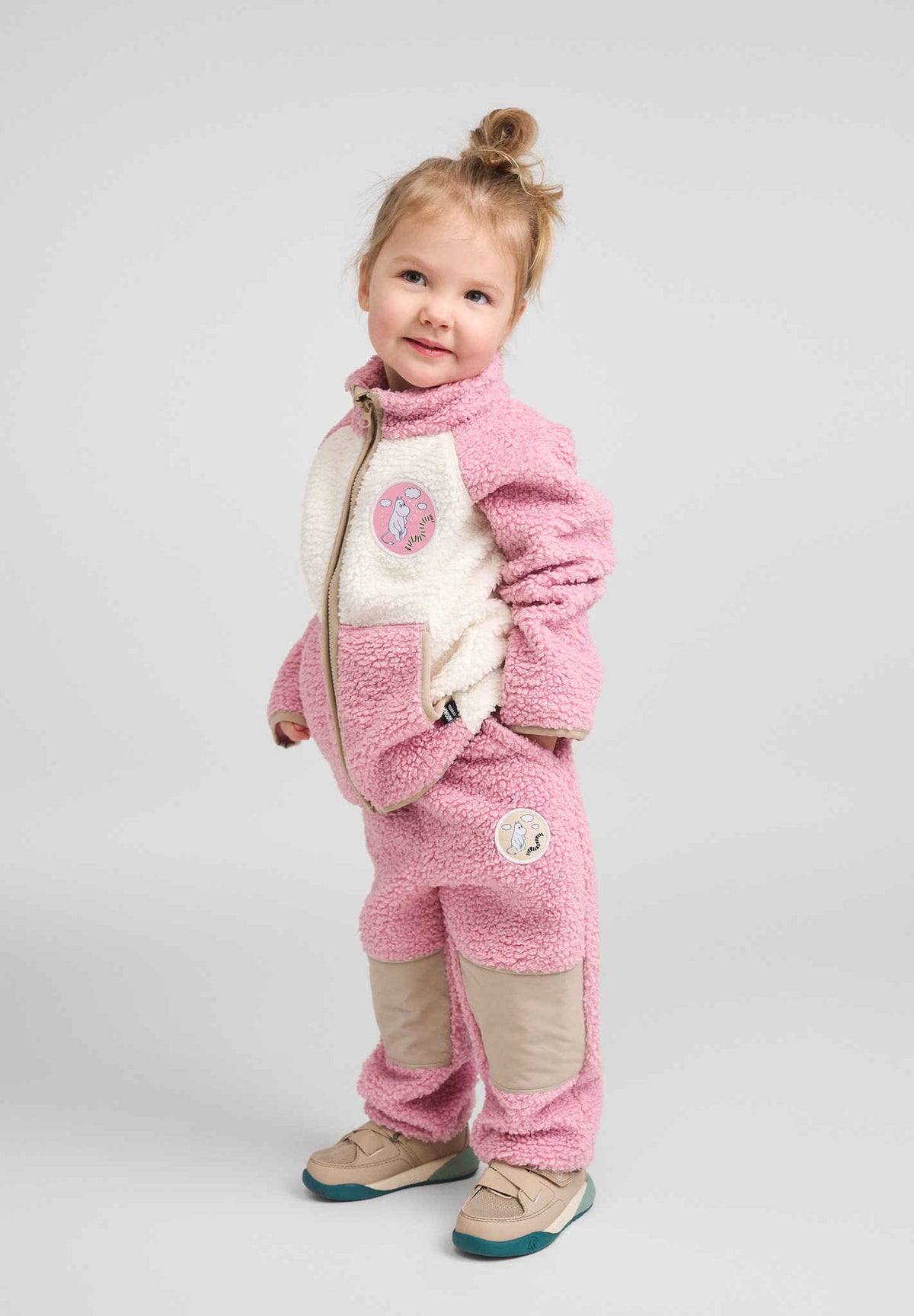 Reima Moomin Lustig Gray Pink – Studio Shot 1