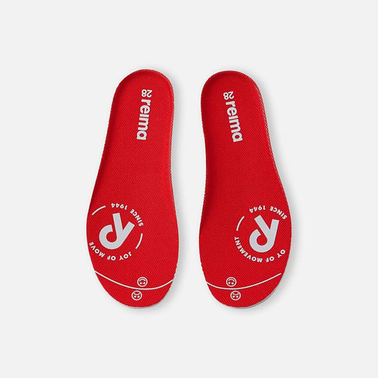 Reima Hiivin Black – Detalle del cierre de velcro