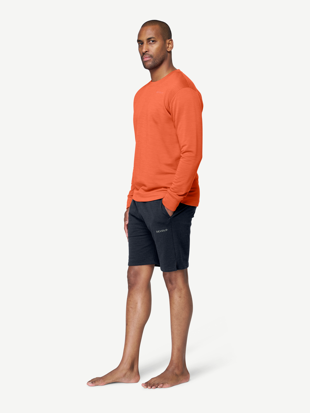 Devold EVERYDAY Merino-Pullover Herren – Brick – Studio 4