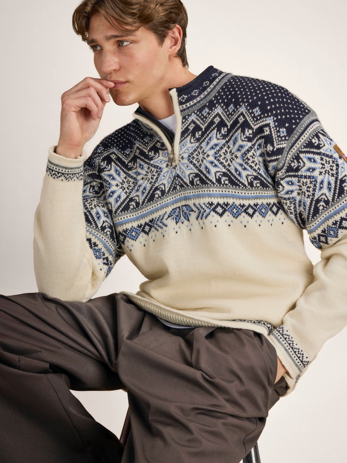 Dale Of Noorwegen VAIL Wollen Trui Heren Offwhite - Smoke - Midnight Navy Studio