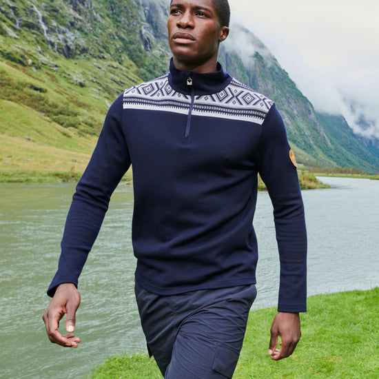 Dale Of Norway Cortina Superfine Merino-Pullover Herren in Navy - Offwhite – Lifestyle