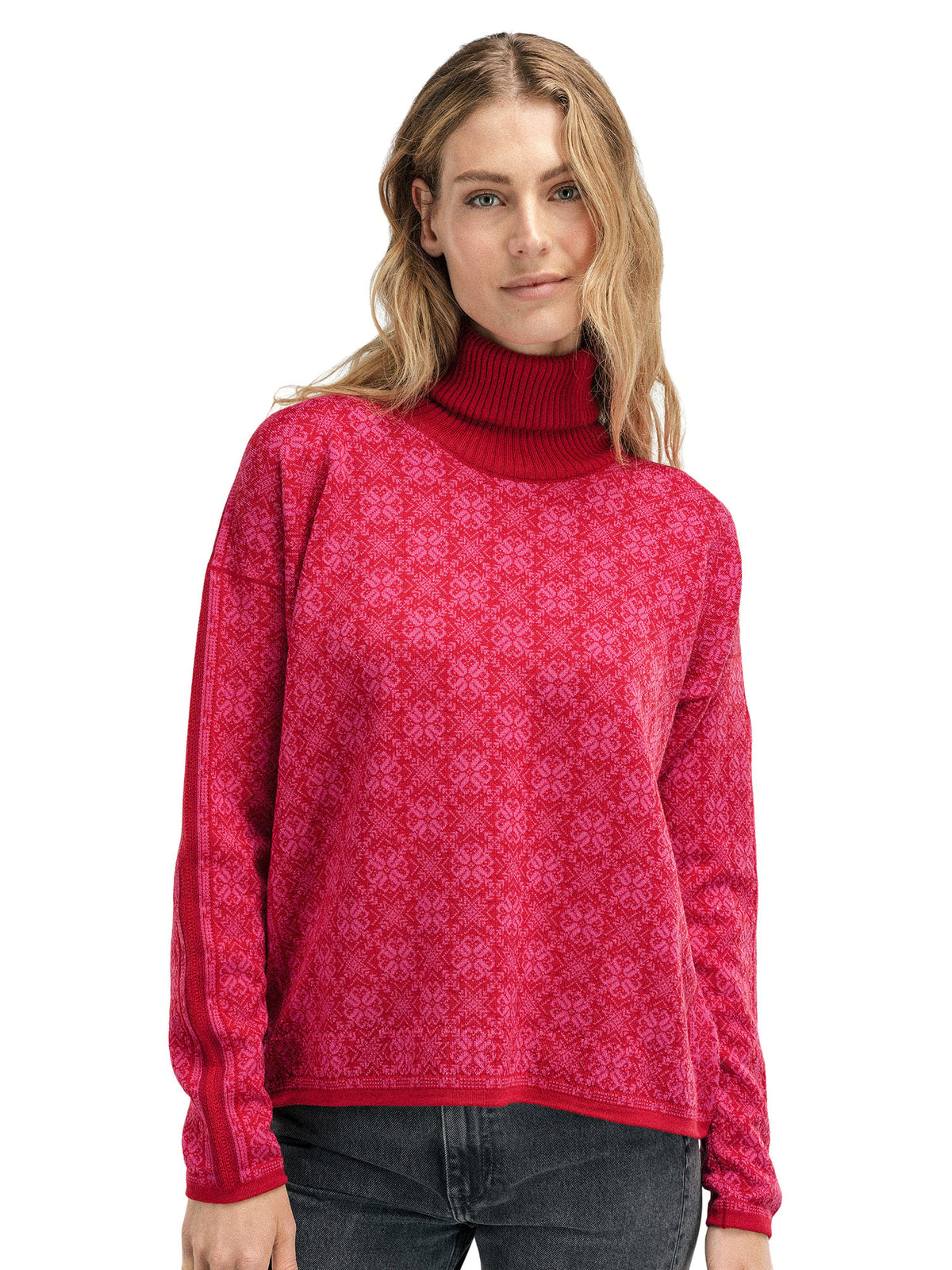 Dale Of Noorwegen FIRDA Merino Sweater Dames Raspberry - Allium - Studio Front