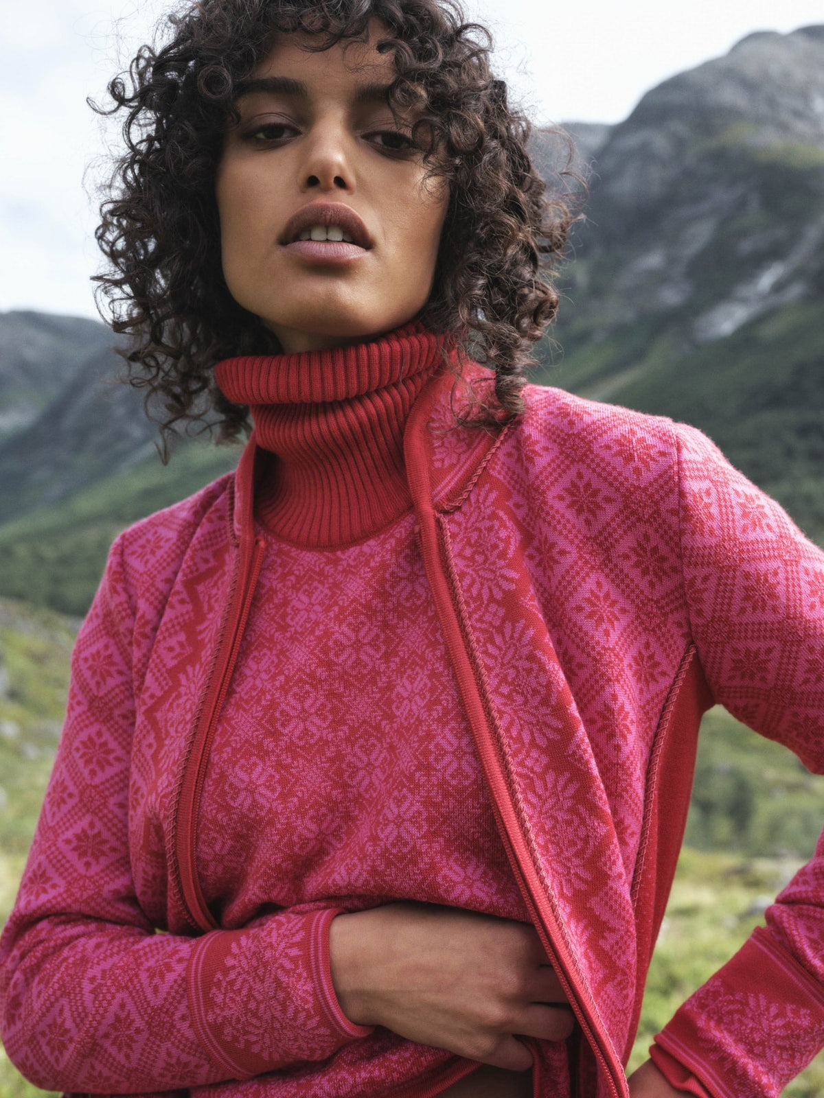 Dale Of Noorwegen FIRDA Merino Pullover Dames Raspberry - Allium – Lifestyle