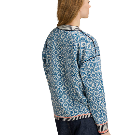 Dale Of Noorwegen LANGØY Dames – Arctisch Blauw – Gebroken wit – Studio – 96341_H00_LANGØY_FEM_SWEATER- 15