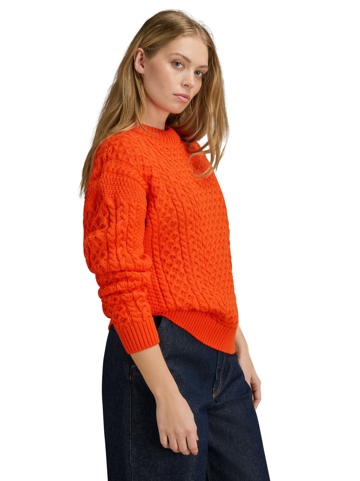 Dale Of Norway STALHEIM Damen – Roth Red – Studio – 96461_K00_STALHEIM_FEM_SWEATER- 30