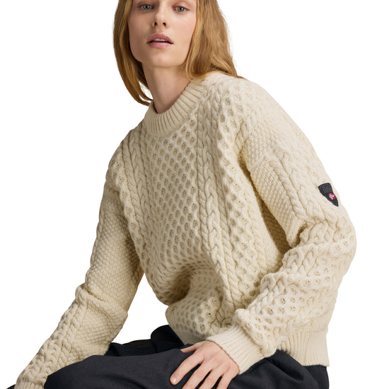 Dale Of Norway STALHEIM Damen – Natural White – Studio – 96461_M00_STALHEIM_FEM_SWEATER- 31