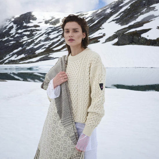 Dale Of Norway STALHEIM Damen – Natural White – Outdoor – Stalheim_womens_sweater_M00_02