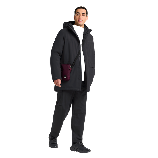 Jack Wolfskin COLD CAMP COAT Herren in Black – Modelansicht