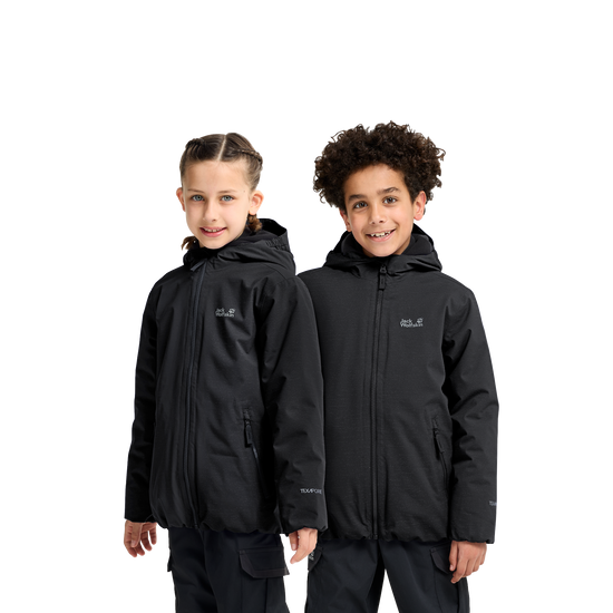 Jack Wolfskin GO GLOW JKT K Kinder Winterjacke Black – Studioaufnahme