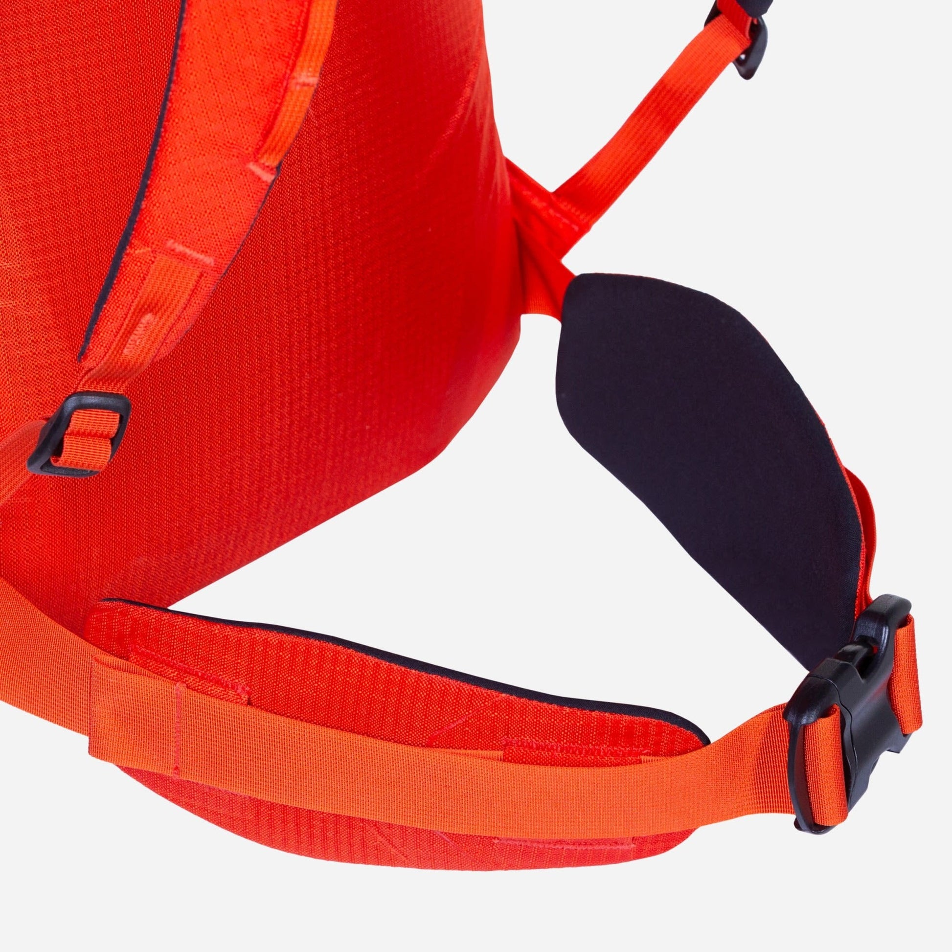 Mountain Equipment TUPILAK 37+