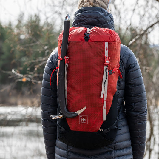 Bergans M HELIUM V5 40 - Hip bags at PeakStyle