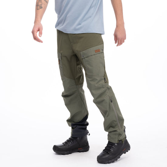 Bergans M NORDMARKA FAVOR OUTDOOR PANTS - Long pants at PeakStyle