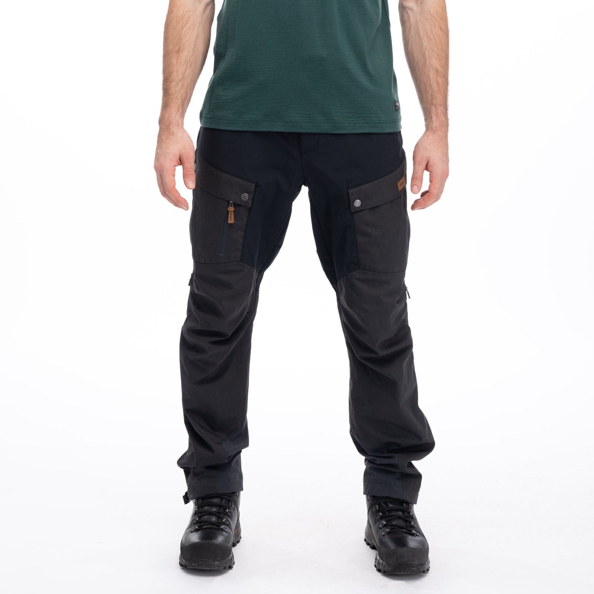 Bergans M NORDMARKA FAVOR OUTDOOR PANTS - Long pants at PeakStyle