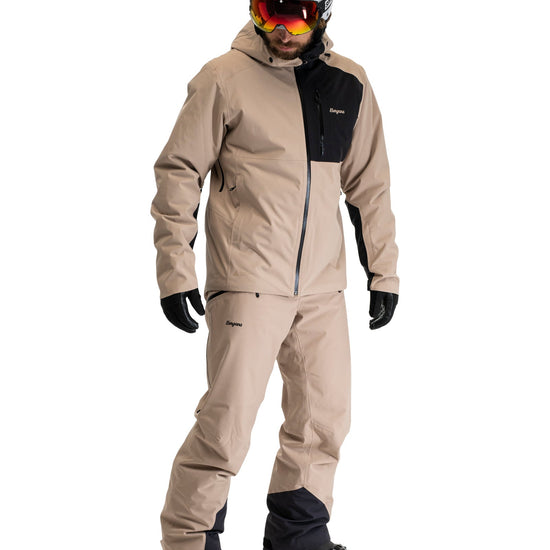 Bergans M OPPDAL INSULATED SHELL JACKET - Jackets at PeakStyle