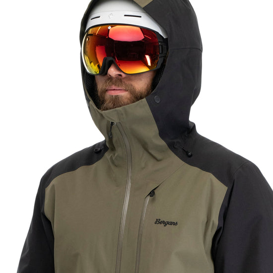 Bergans M OPPDAL INSULATED SHELL JACKET - Jackets at PeakStyle