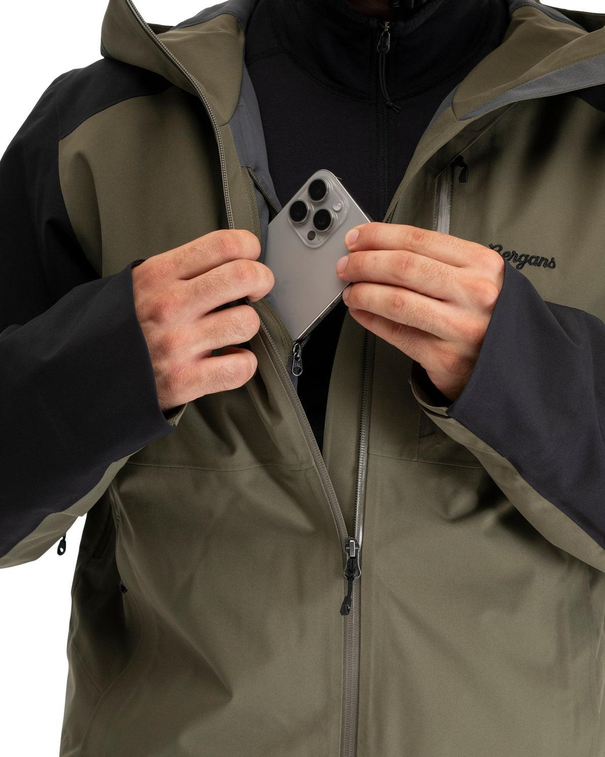 Bergans M OPPDAL INSULATED SHELL JACKET - Jackets at PeakStyle