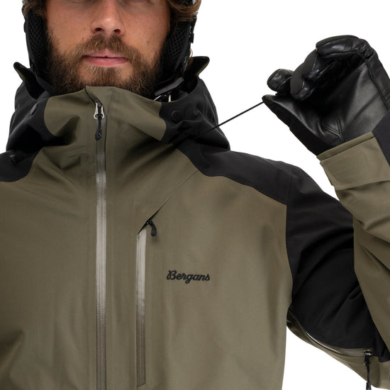 Bergans M OPPDAL INSULATED SHELL JACKET - Jackets at PeakStyle