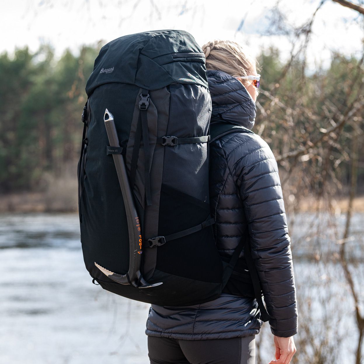 Bergans M RONDANE V6 65 - at PeakStyle