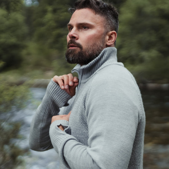 Bergans M ULRIKEN LIGHT MERINO JUMPER - Midlayer at PeakStyle