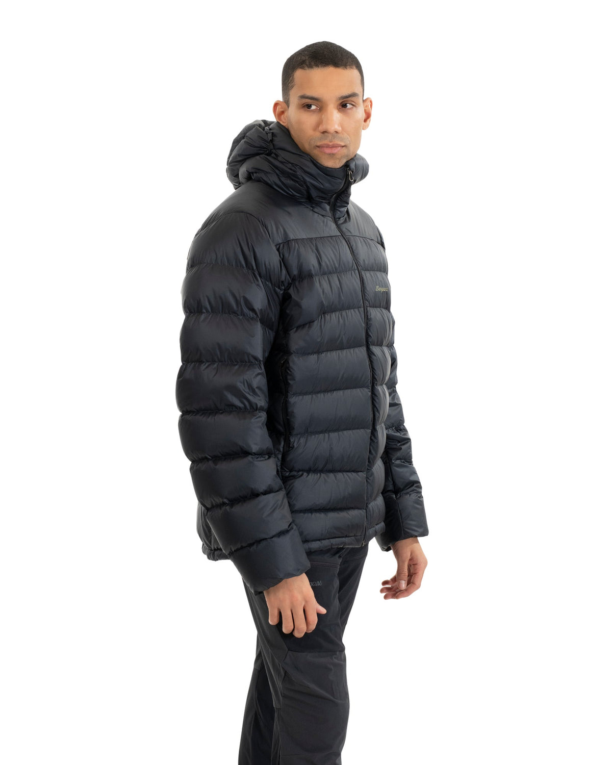 Bergans M VAAGAA ALLROUND DOWN JACKET - Insulated jackets at PeakStyle