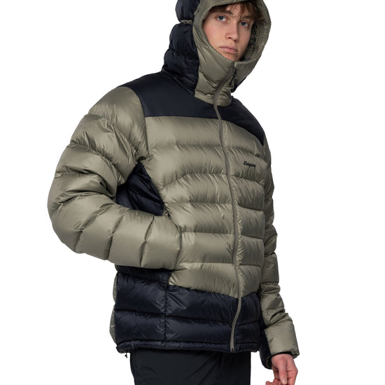 Bergans M VAAGAA ALLROUND DOWN JACKET - Insulated jackets at PeakStyle