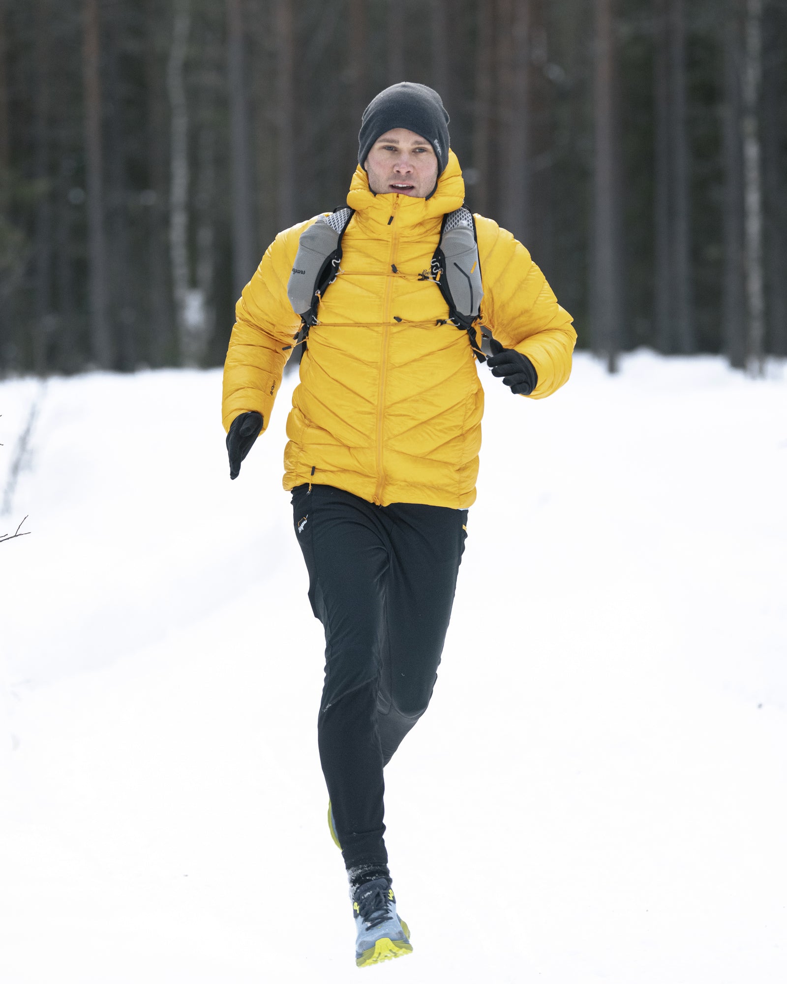 Bergans M Y LIGHTLINE WEIGHTLESS DOWN JACKET HOOD - Down jackets at PeakStyle