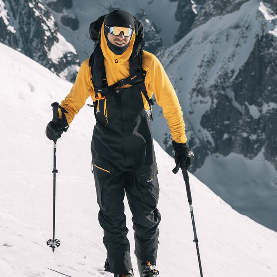 Bergans M Y MOUNTAINLINE BOLD 3L SHELL BIB PANTS - Winter sports pants at PeakStyle