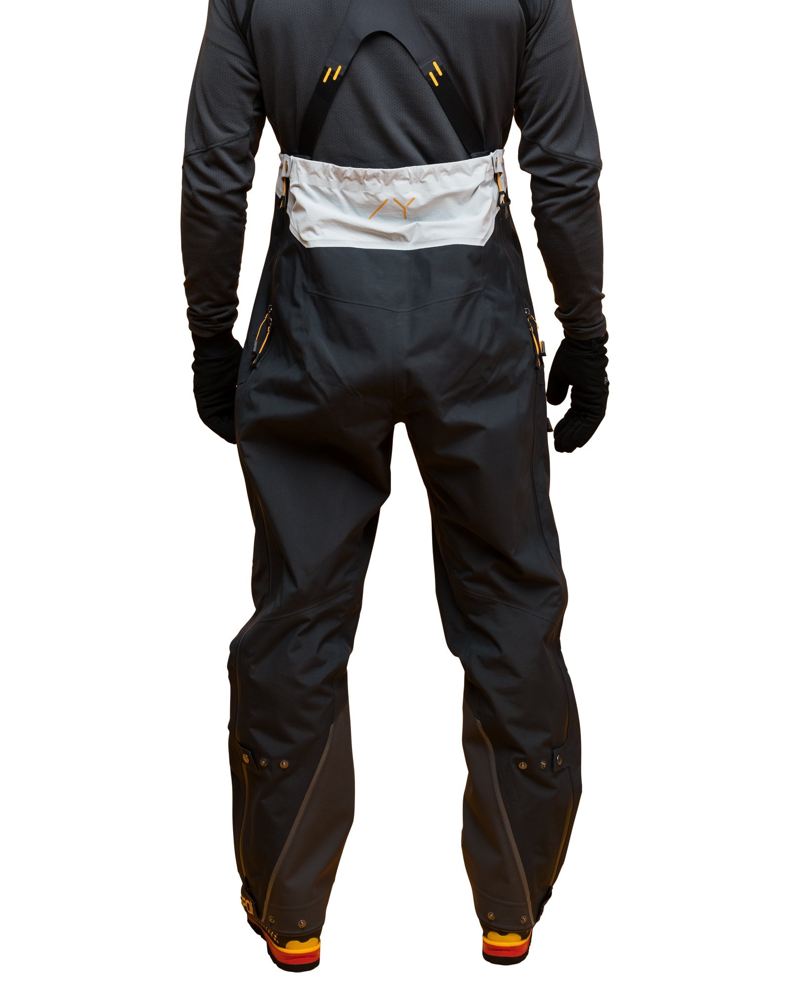 Bergans M Y MOUNTAINLINE BOLD 3L SHELL BIB PANTS - Winter sports pants at PeakStyle