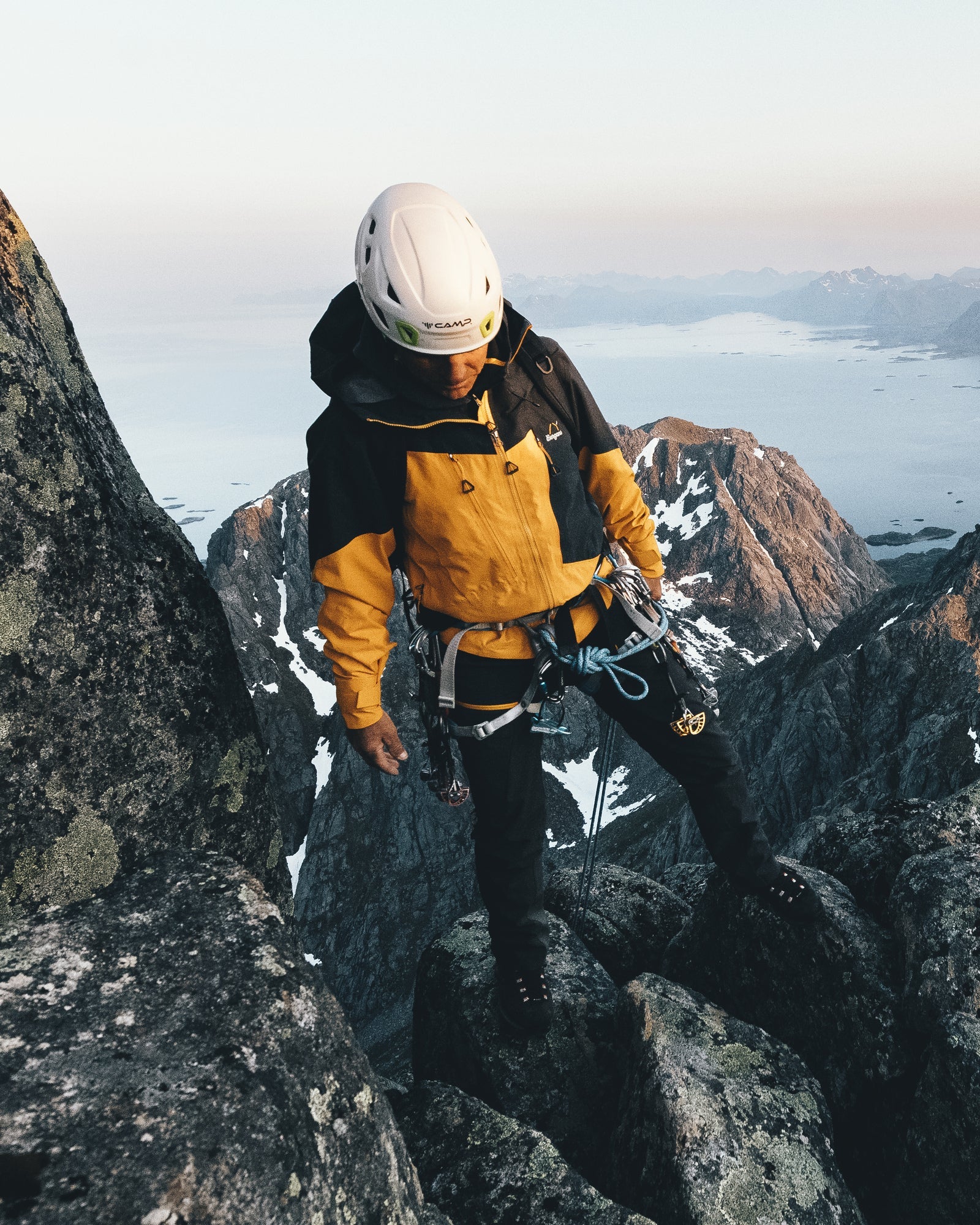 Bergans M Y MOUNTAINLINE BOLD 3L SHELL JACKET - Winter sports jackets at PeakStyle