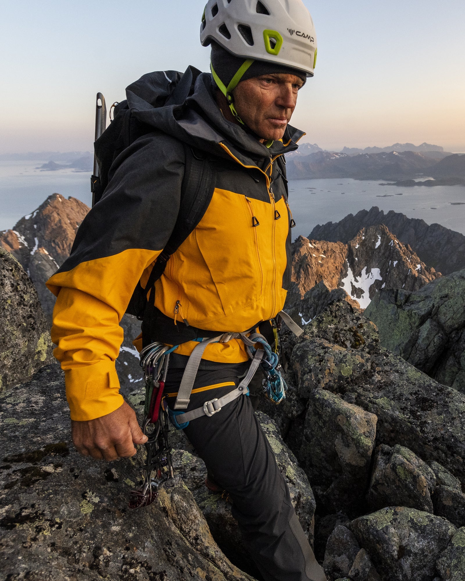 Bergans M Y MOUNTAINLINE BOLD 3L SHELL JACKET - Winter sports jackets at PeakStyle
