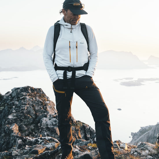 Bergans M Y MOUNTAINLINE WOOLTECH SOFTSHELL PANTS - Long pants at PeakStyle