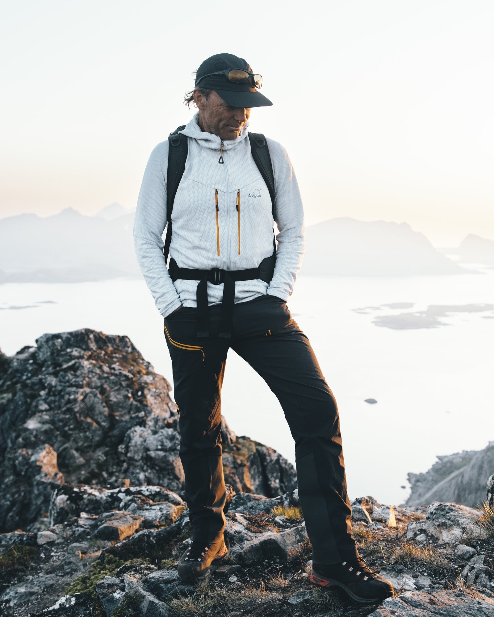 Bergans M Y MOUNTAINLINE WOOLTECH SOFTSHELL PANTS - Long pants at PeakStyle