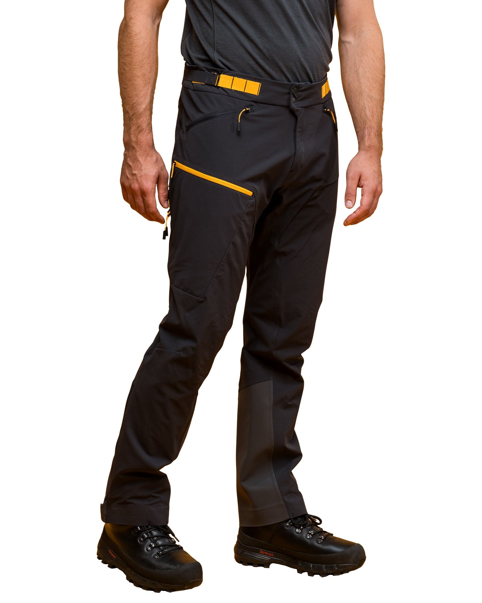Bergans M Y MOUNTAINLINE WOOLTECH SOFTSHELL PANTS - Long pants at PeakStyle
