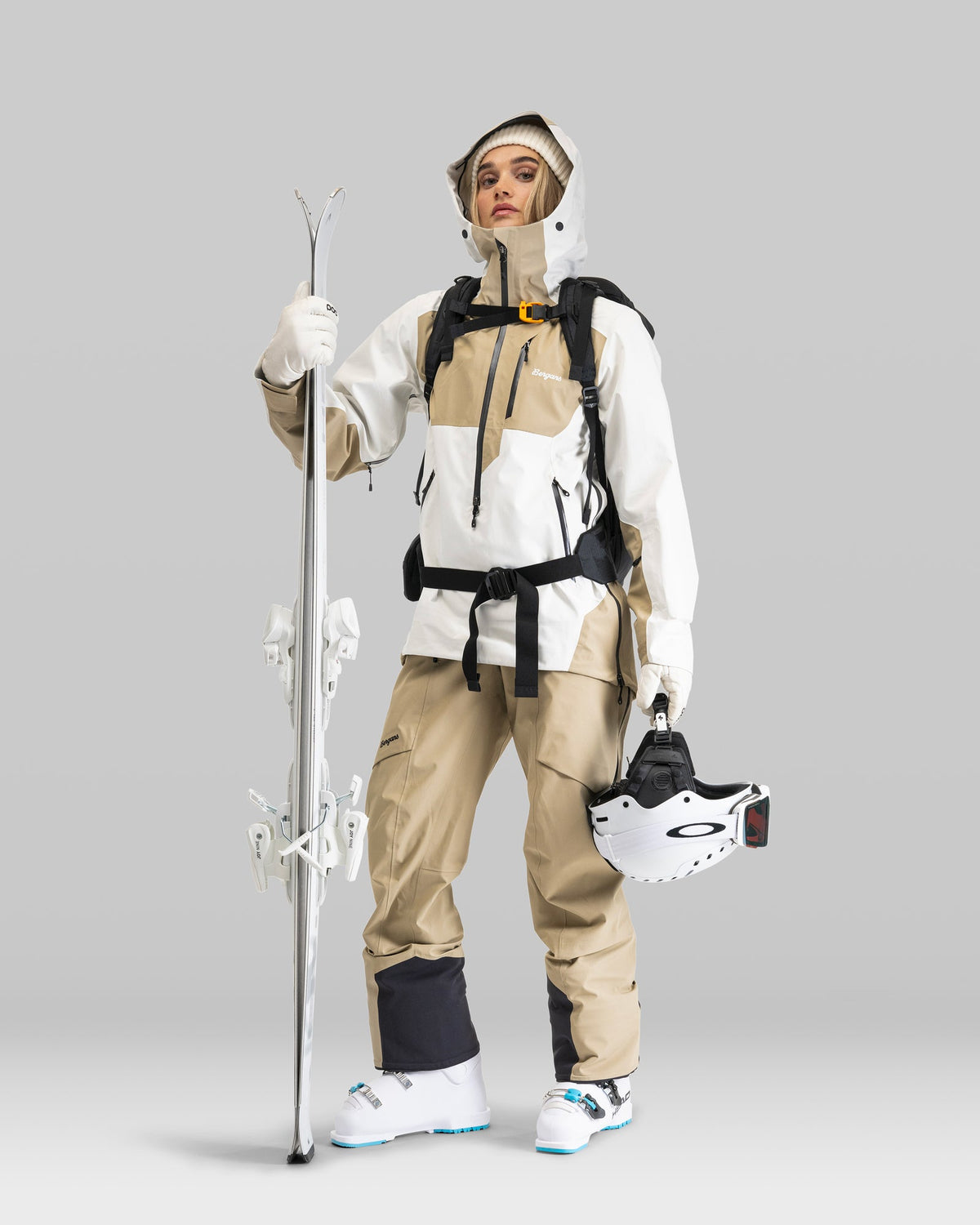 Bergans OPPDAL 3L SHELL ANORAK - Anoraks at PeakStyle