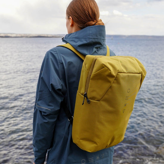 Bergans OSLO URBAN TOTEPACK - Backpacks at PeakStyle