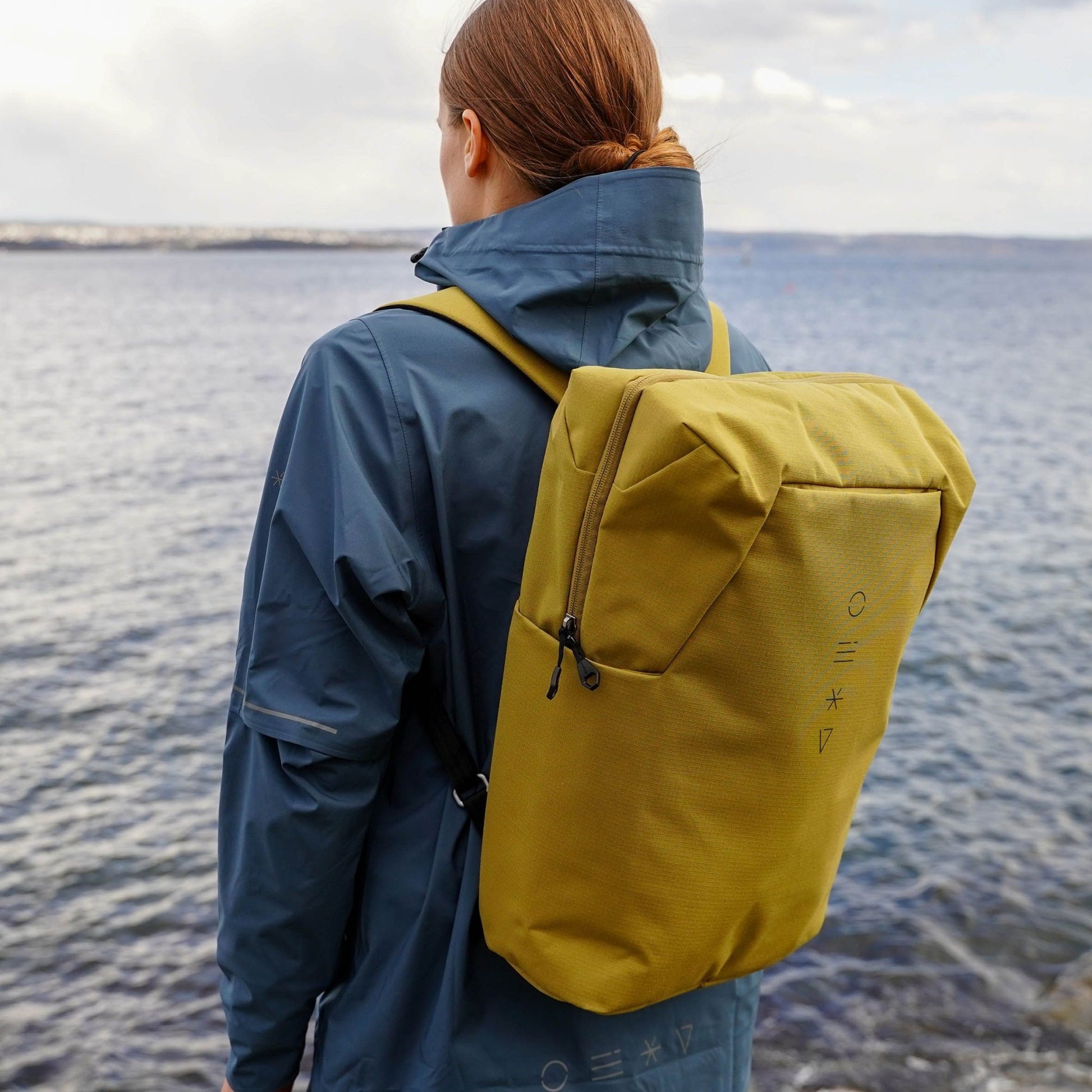 Bergans OSLO URBAN TOTEPACK - Backpacks at PeakStyle