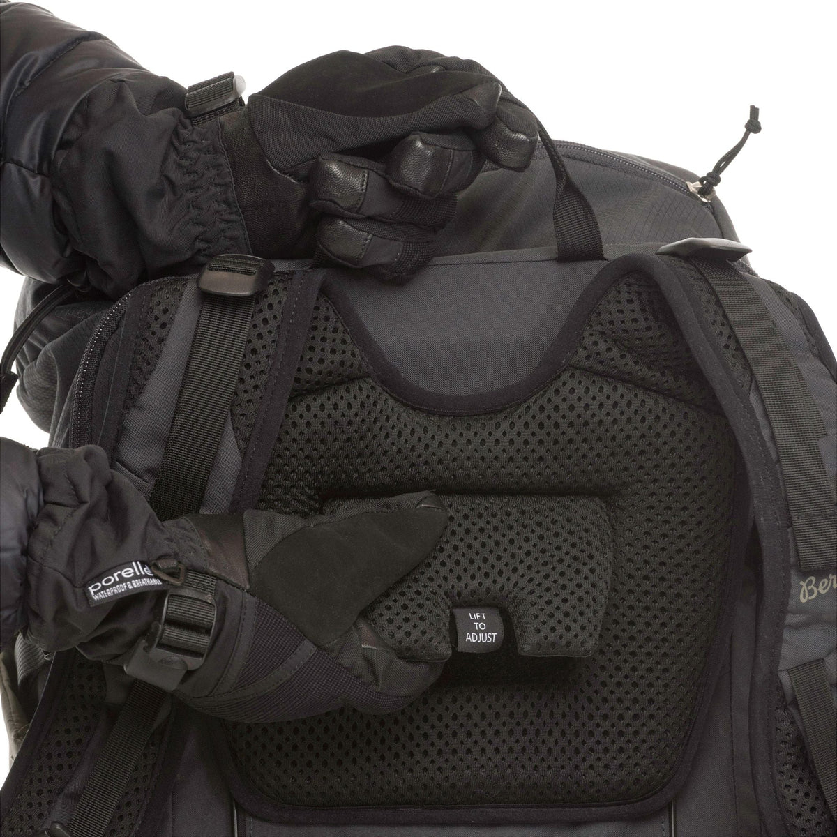 Bergans VAAGAA DAYPACK 33 M/L - Backpacks at PeakStyle