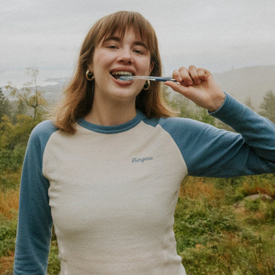 Bergans W INNER:DUAL MERINO LONG SLEEVE - Underwear at PeakStyle