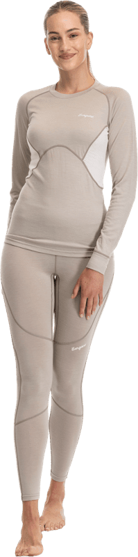 Bergans W INNER:PURE MERINO LONG SLEEVE - Underwear at PeakStyle
