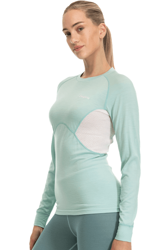 Bergans W INNER:PURE MERINO LONG SLEEVE - Underwear at PeakStyle